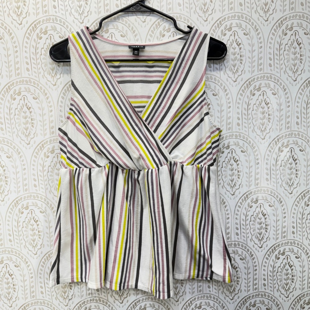 Torrid Babydoll Top Womens 00 White Multi Stripe Surplice V-Neck Sleeveless Knit